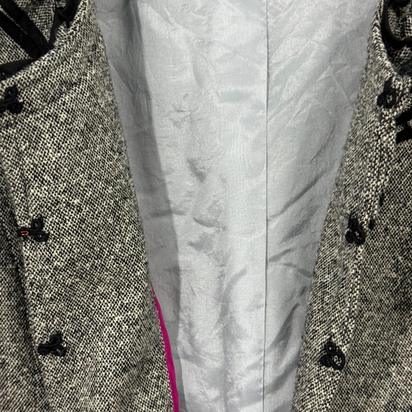 Ann Taylor LOFT Women’s Size 10 Gray Black Ruffle Trim Wool Blend Blazer Jacket - Picture 6 of 8